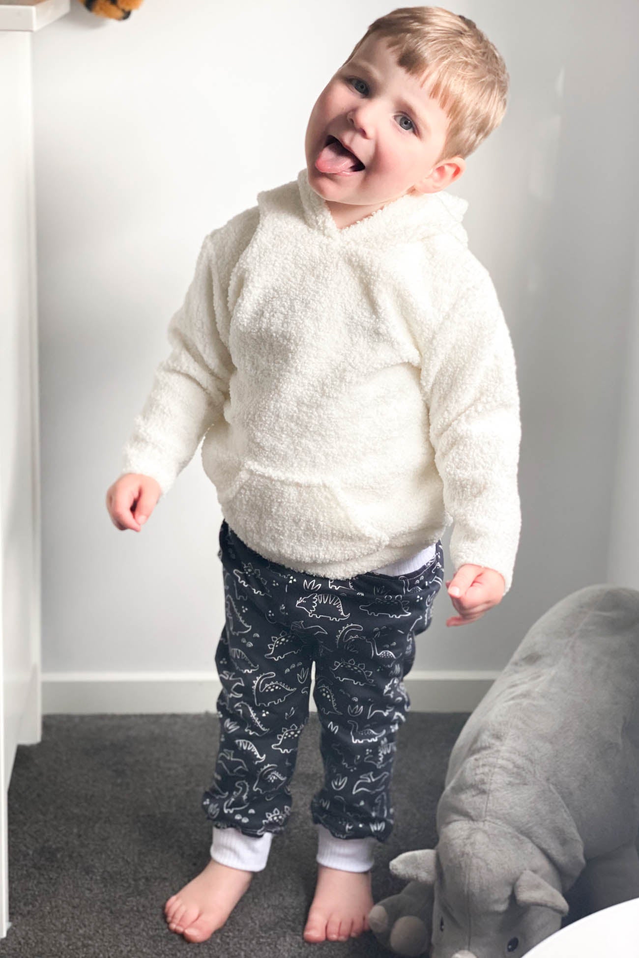 Tadah Patterns Baby Basics - Drop Sleeve Sweater Tadah Patterns Baby Basics - Drop Sleeve Sweater